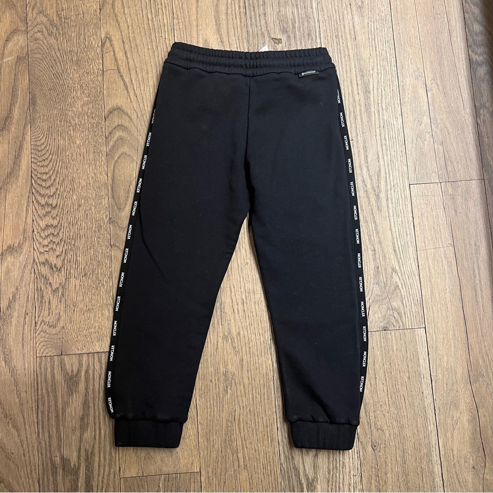 Moncler Joggers - Picture 3 of 11